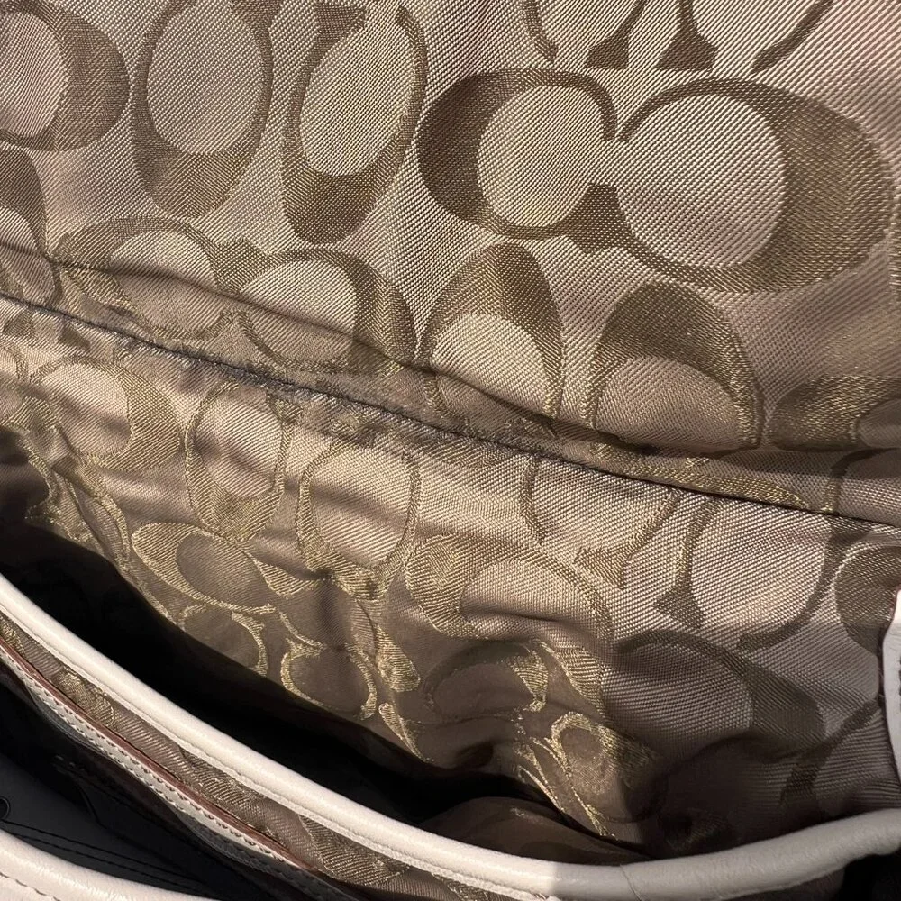Vintage Coach Soho Ivory Off White Large Shoulder Bag Style 9248 - Picture 10 of 16